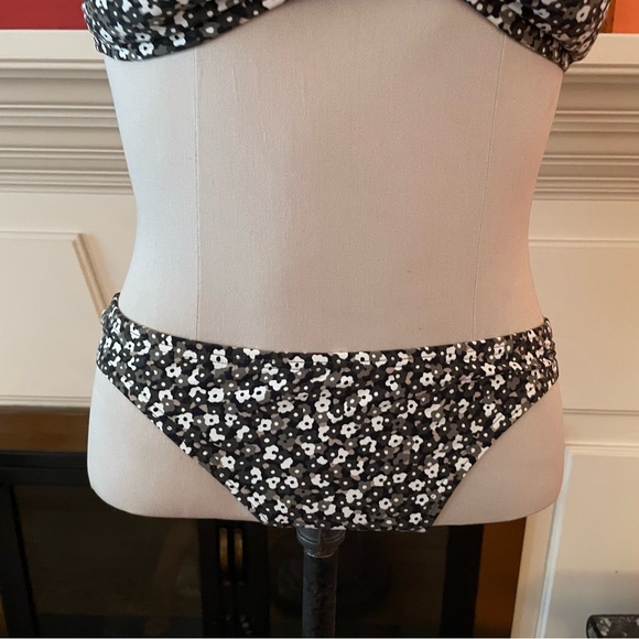 MICHAEL Michael Kors sz M floral print lace-up bandeau bikini & classic bottom - Picture 4 of 8